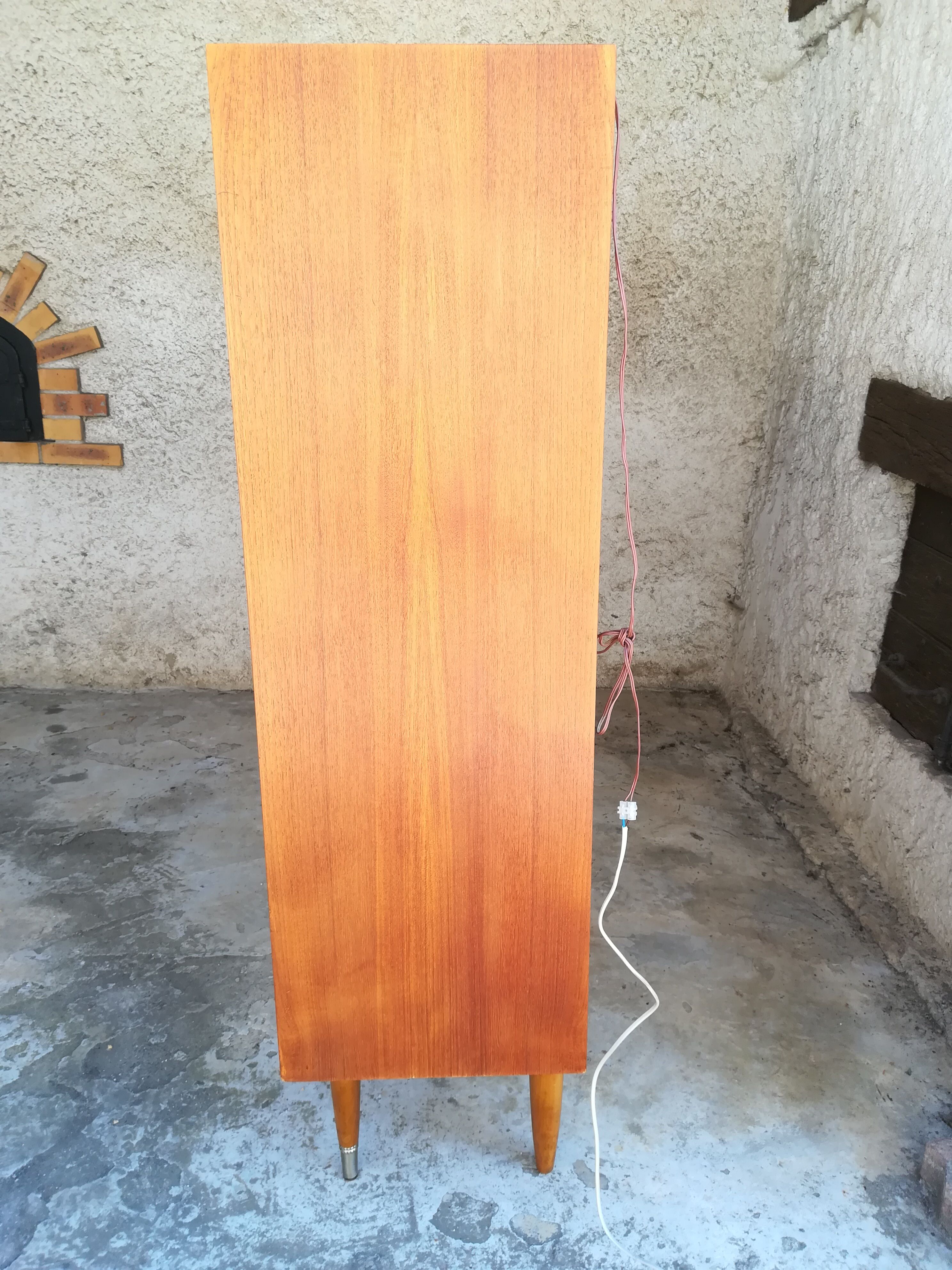 Buffet showcase of the 60/70 years