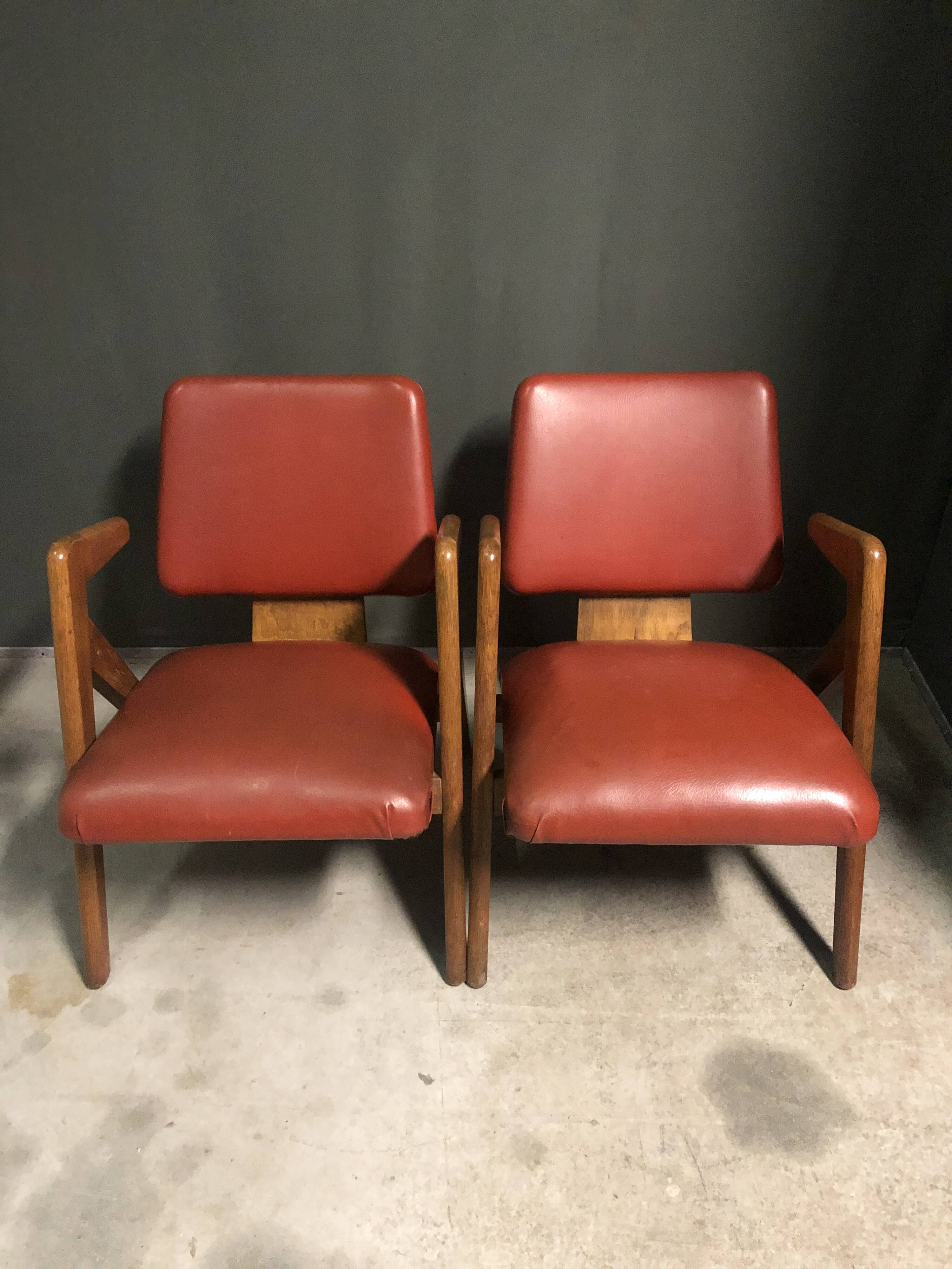 Pair of Hillestak armchairs designed in 1950s by Robin Day for Hille,