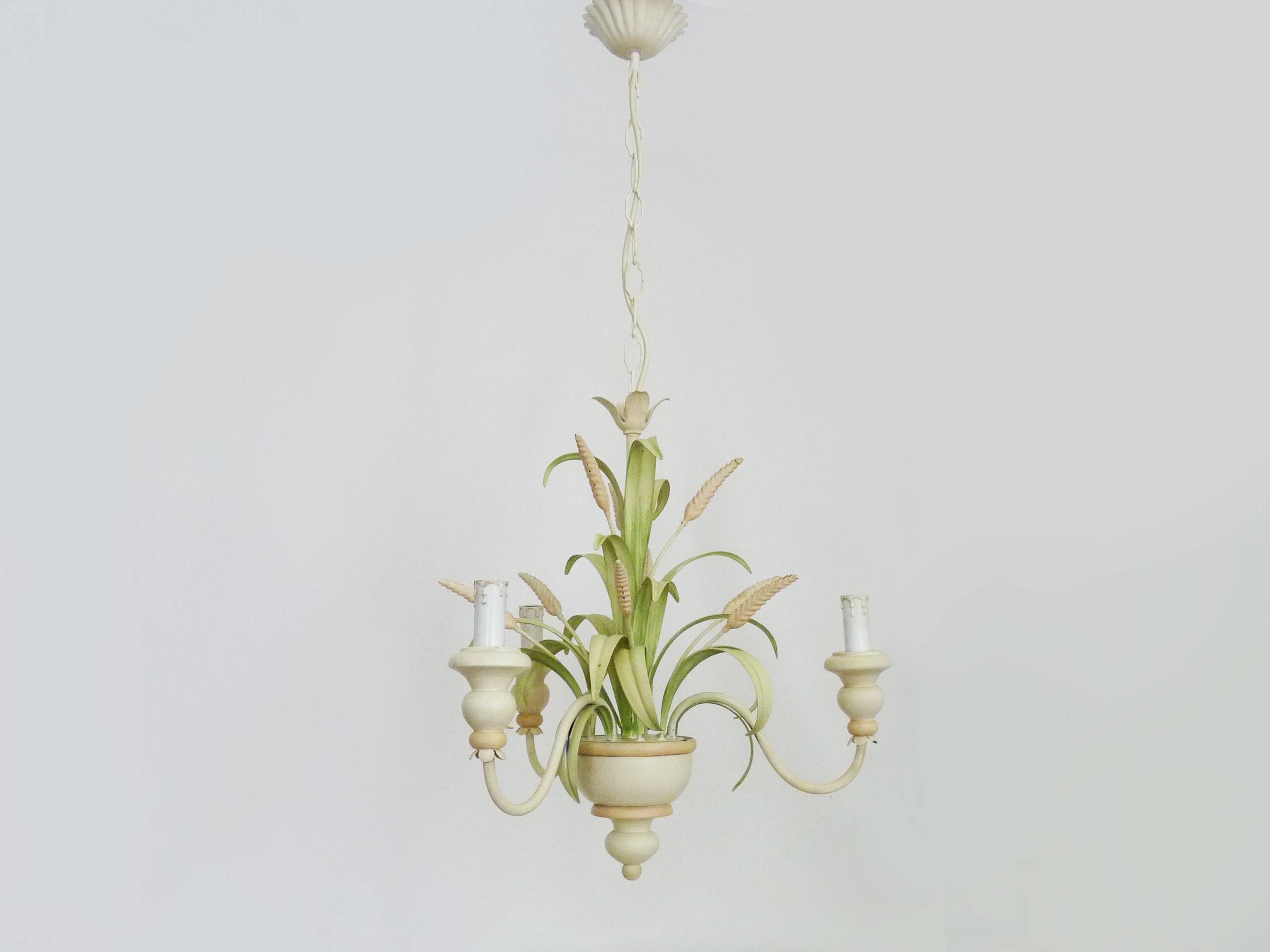 Masca vintage wheat stalk chandelier in off-white and pastel green metal.