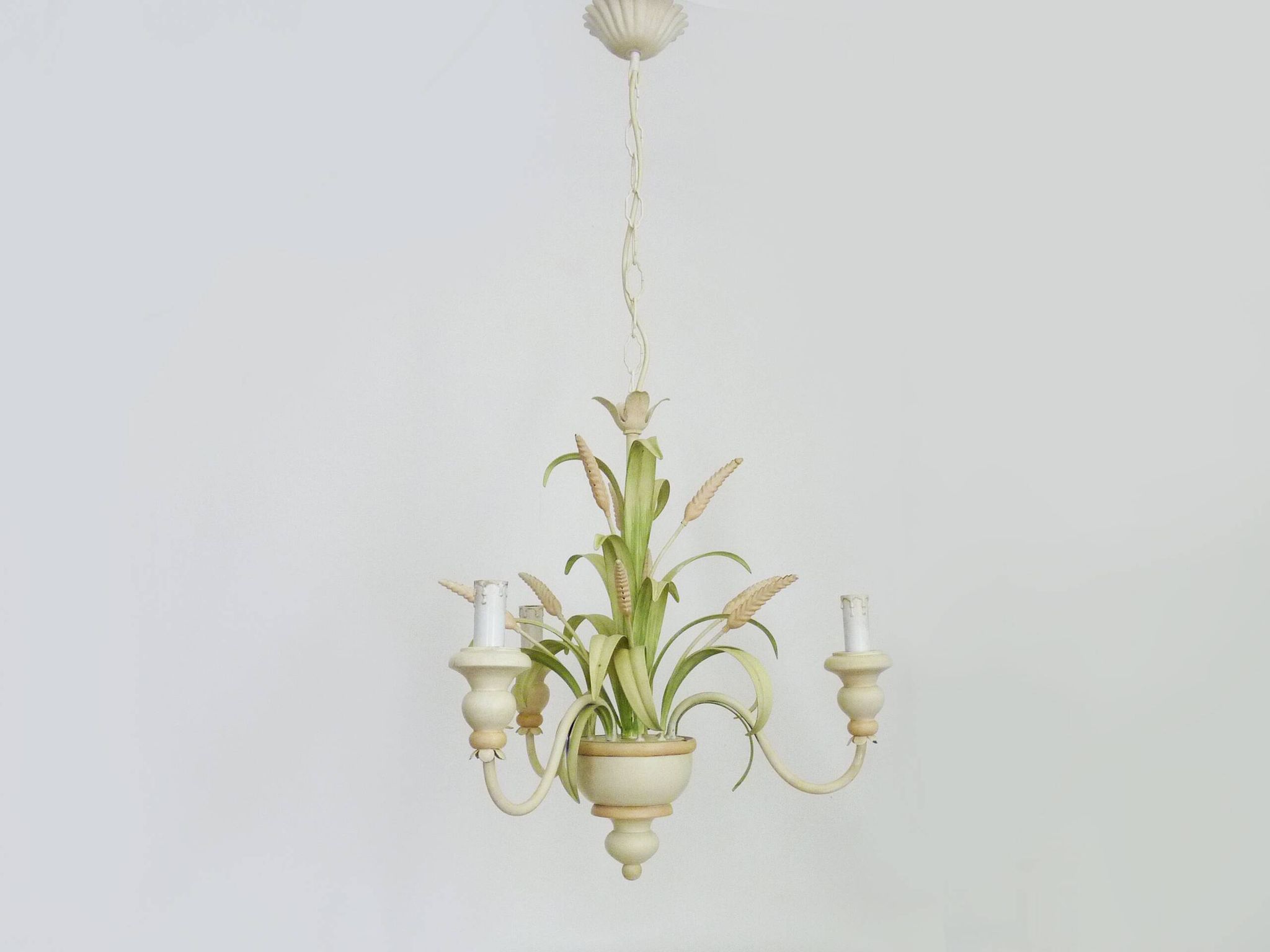 Masca vintage wheat stalk chandelier in off-white and pastel green metal.
