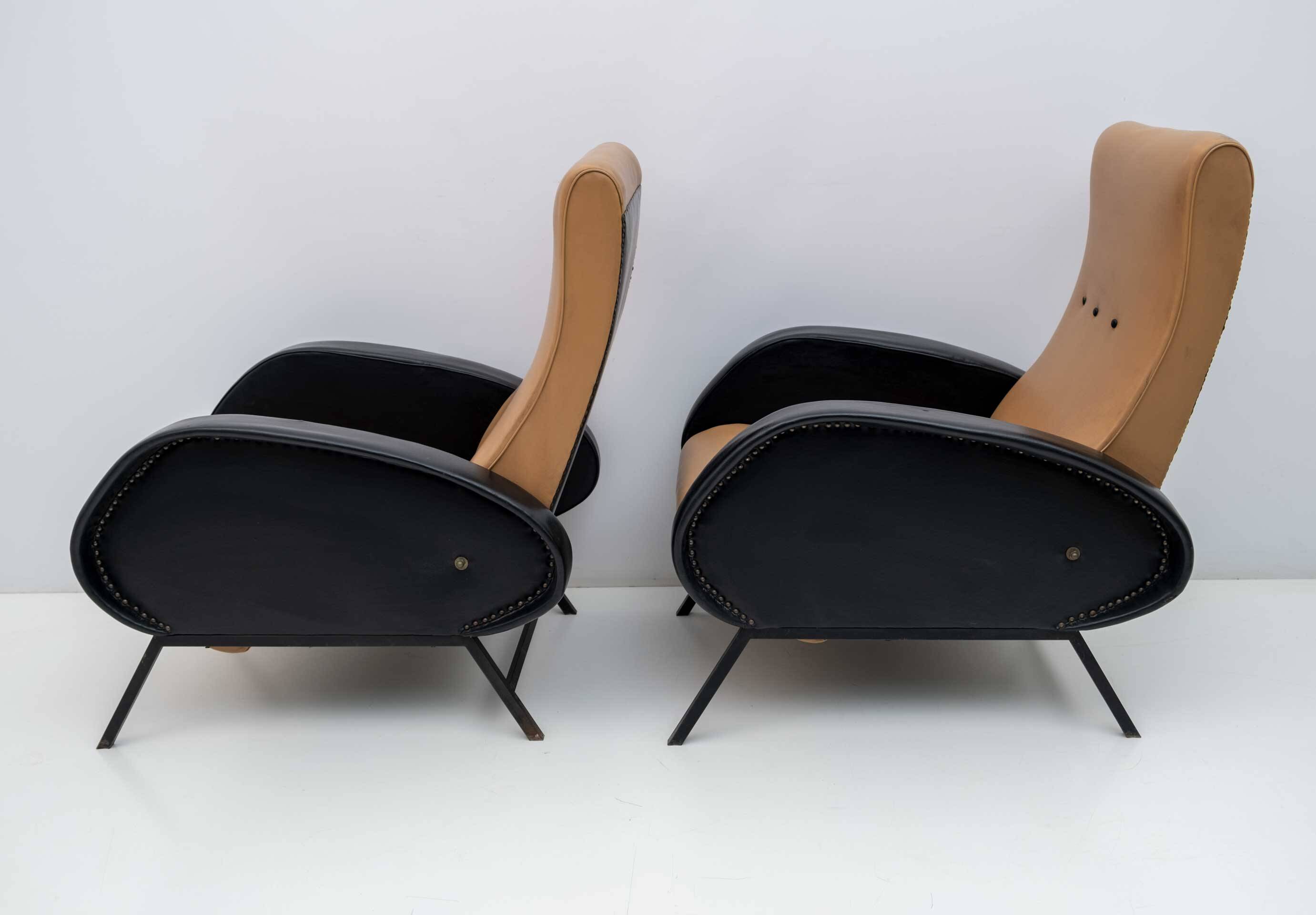 Pair of Marco Zanuso Mid-Century Modern Italian Leather Reclining Armchairs