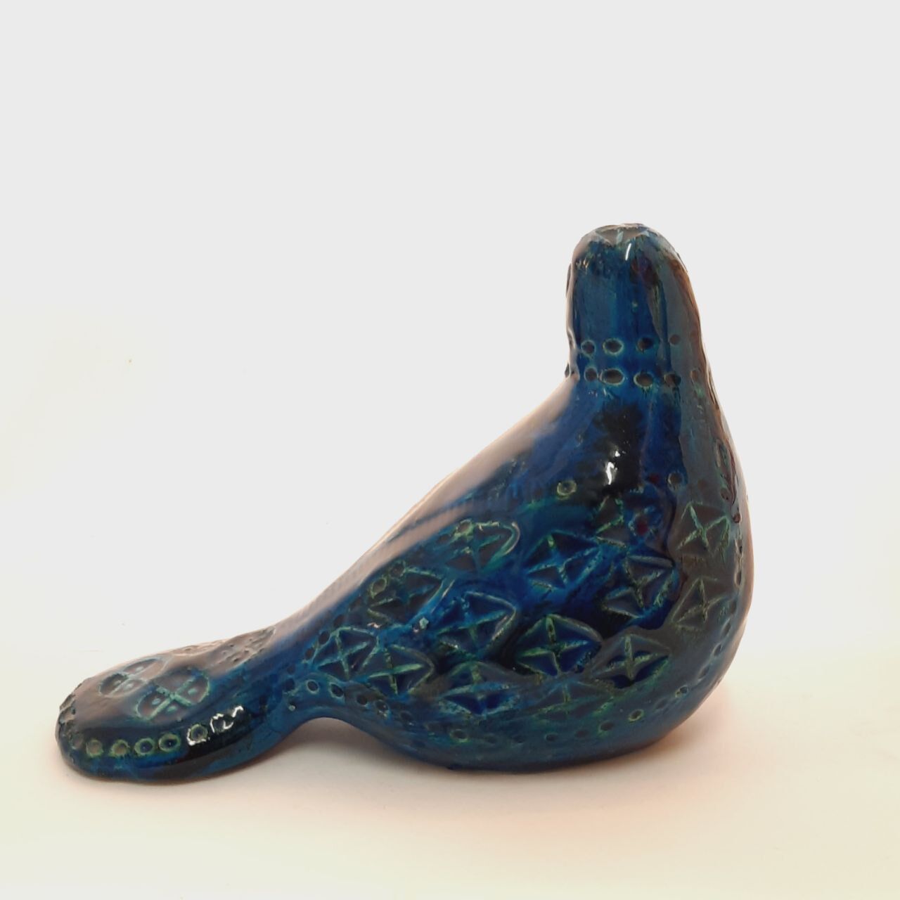 Vintage dove statue, Aldo Londi for Bitossi, Rimini blue series