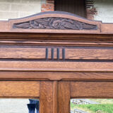 Parisian cabinet with shelves