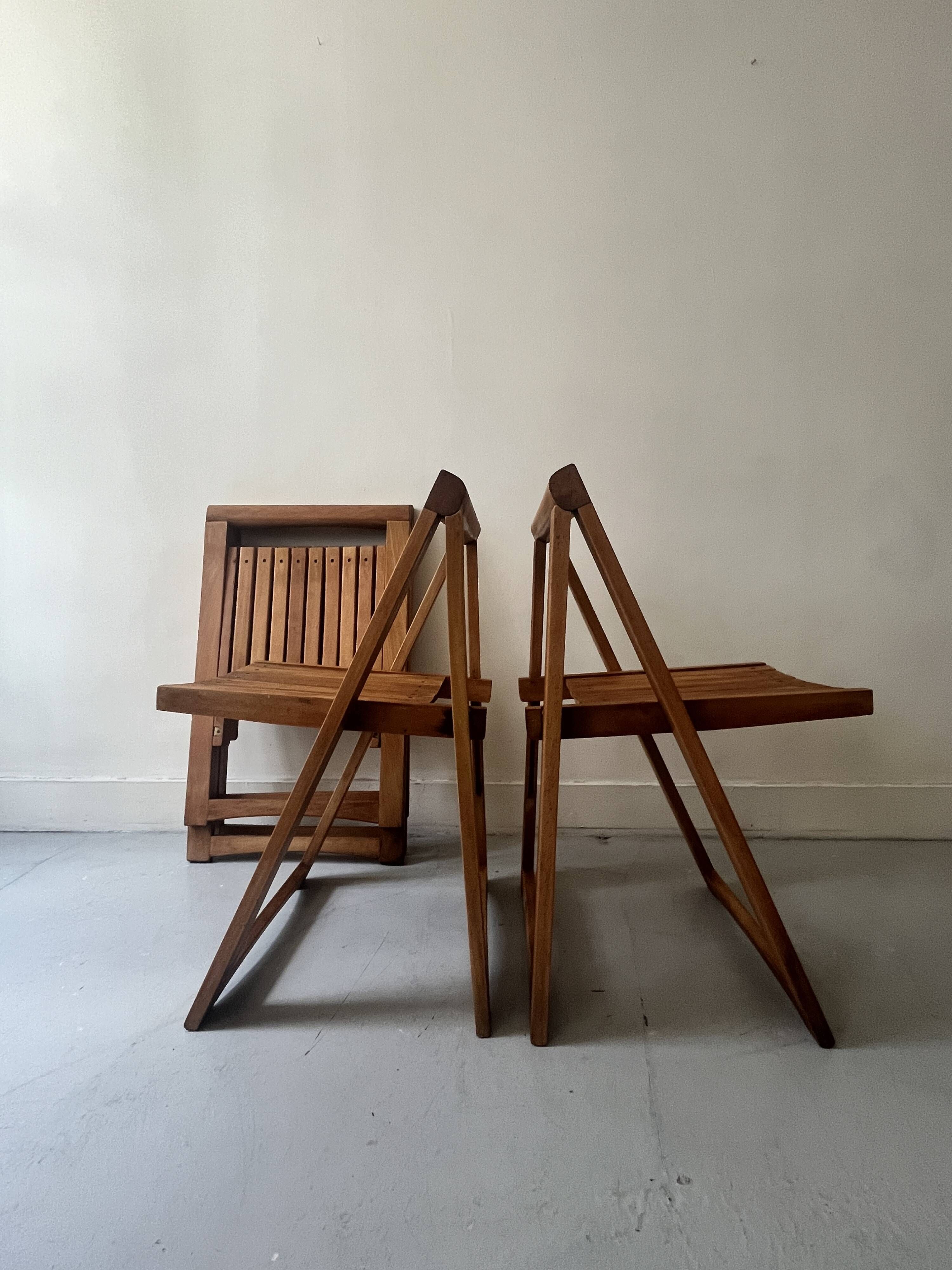 set of 4 italian wooden folding chairs by Aldo Jacober, design 1960 - 1970