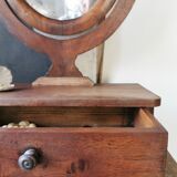 Mini dressing table