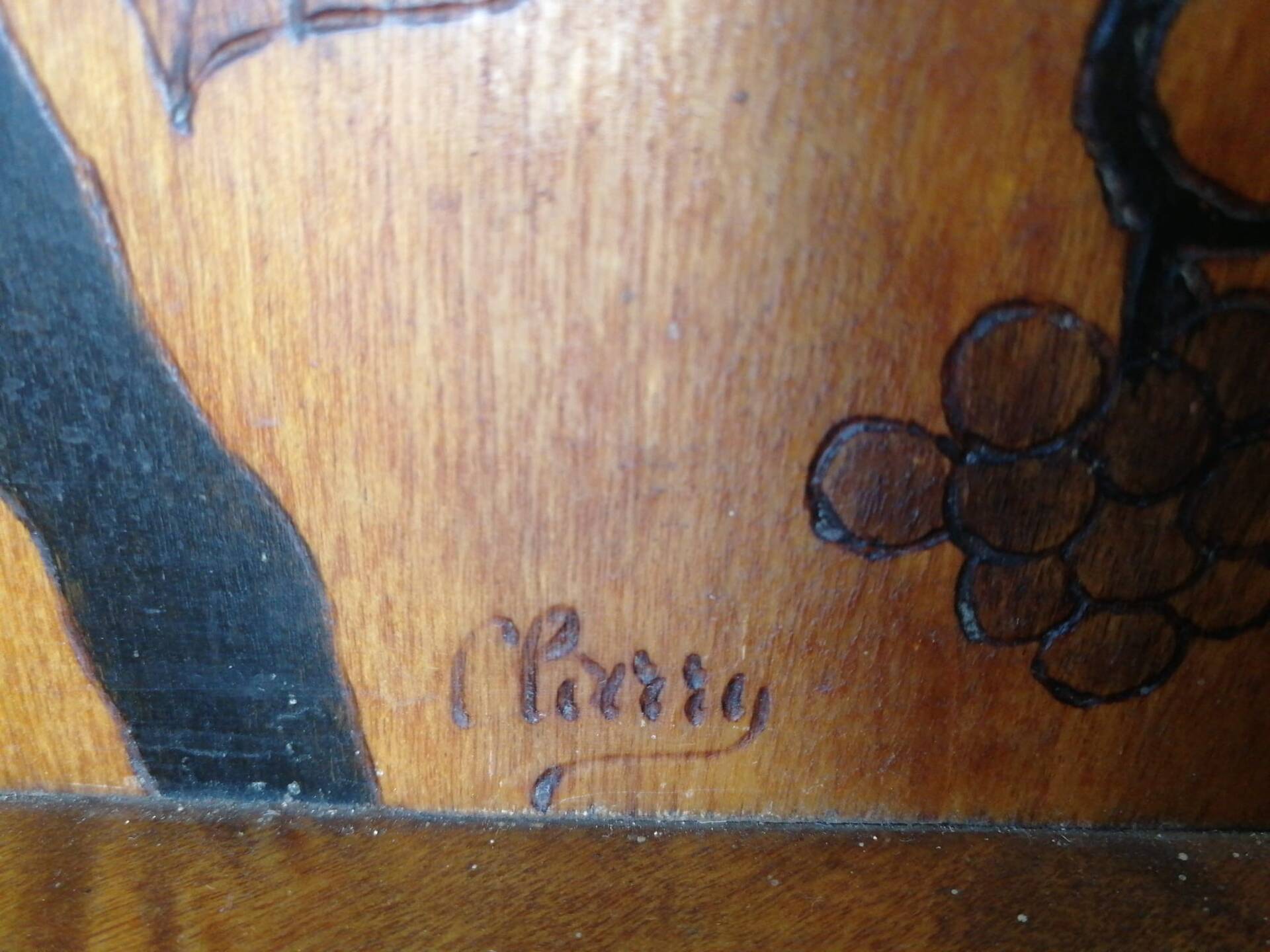 Art Nouveau corner shelf signed Clarry