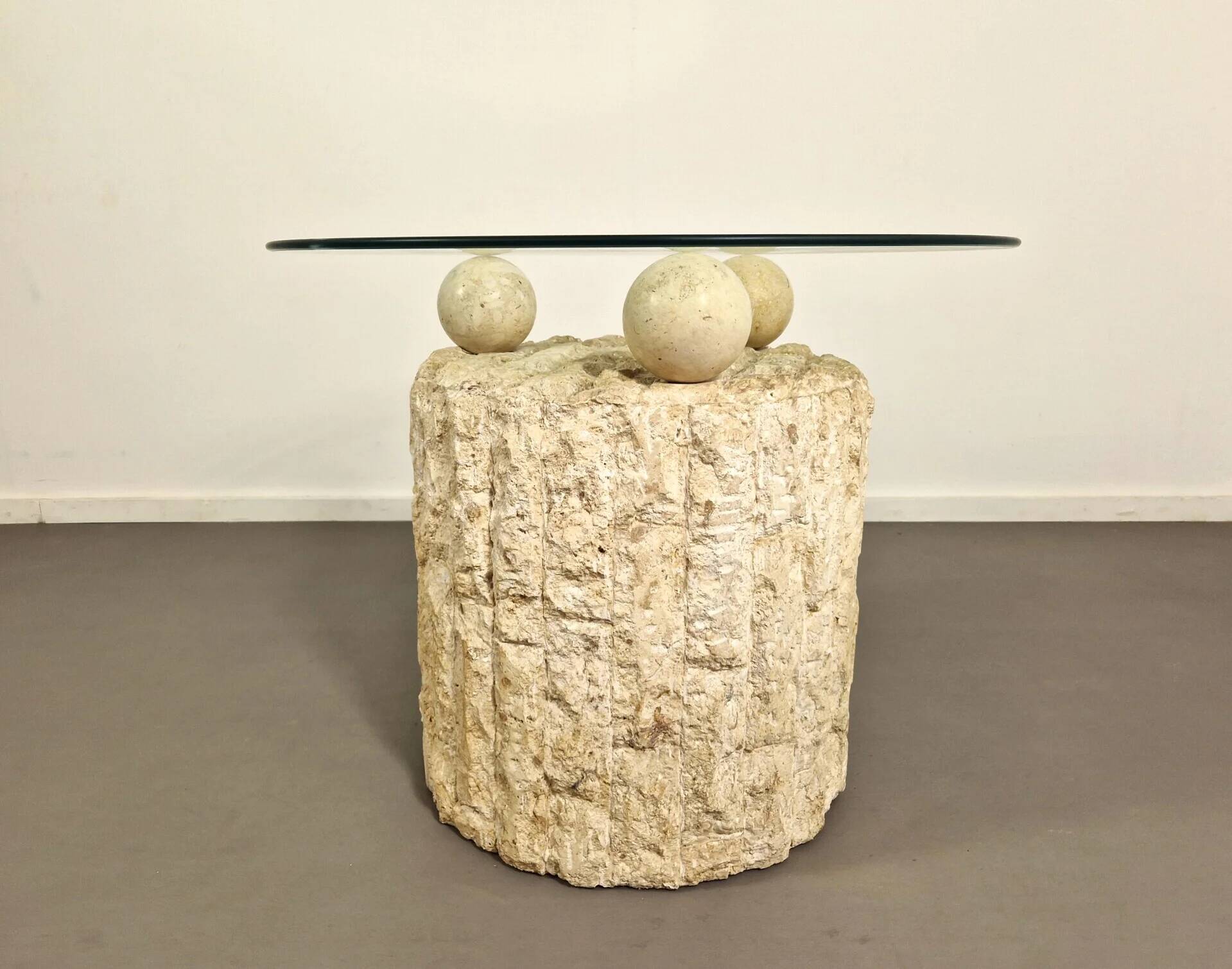 Fossil stone coffee table | Magnussen Ponte | 1980s