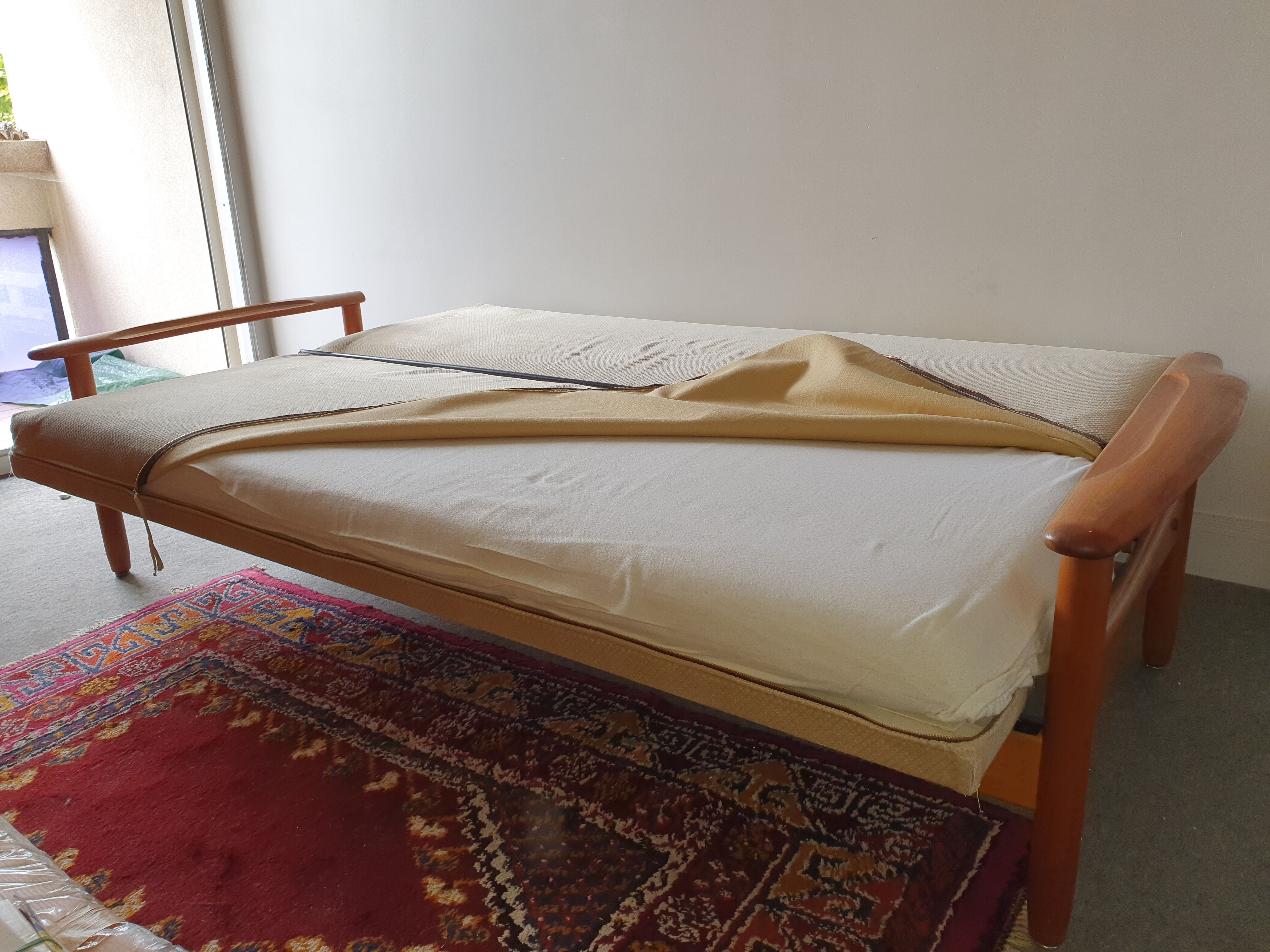 Convertible sofa year 60