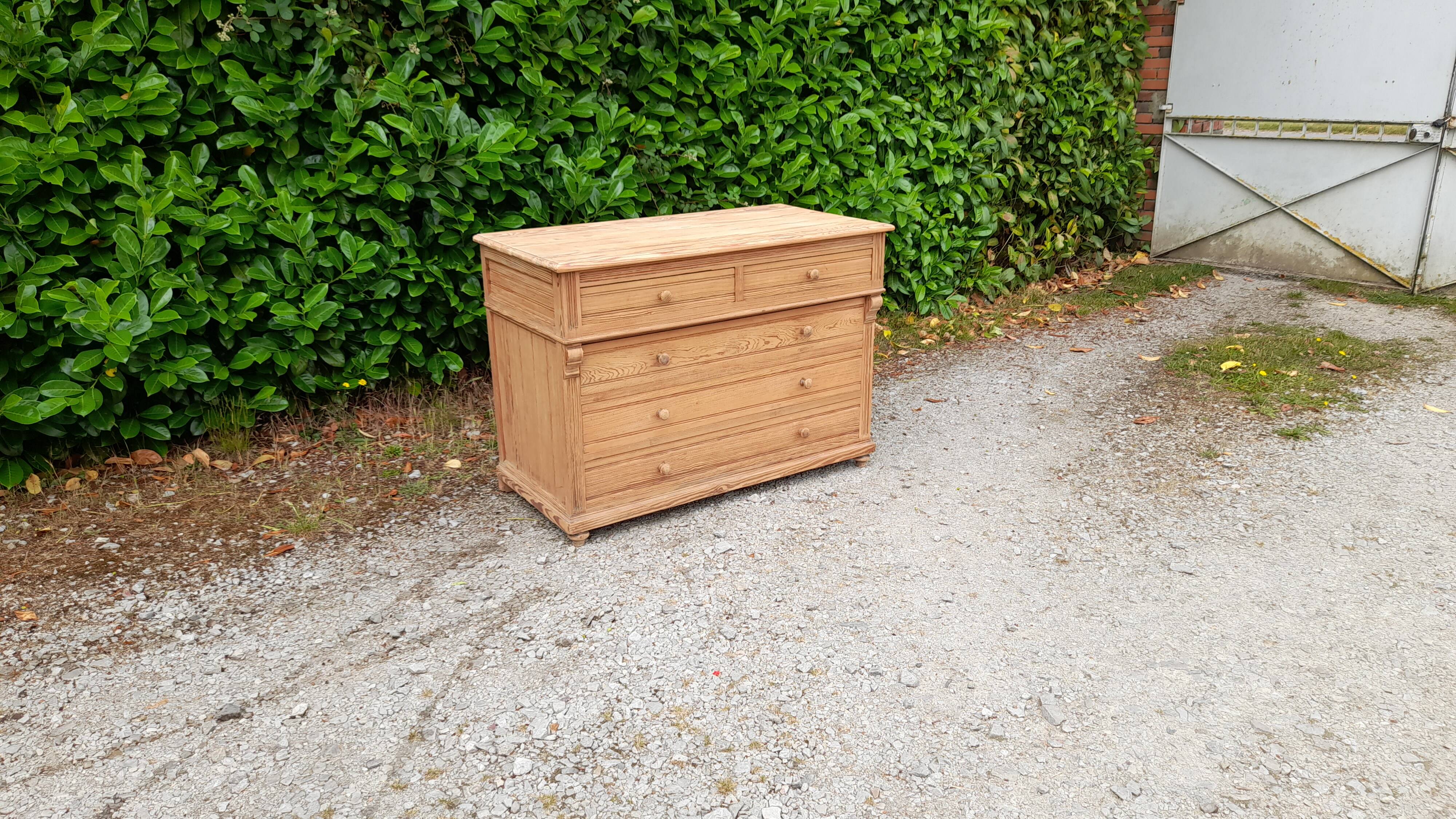 Napoleon III chest of 5 drawers, old pichepin, raw wood
