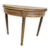 Half-moon table in walnut