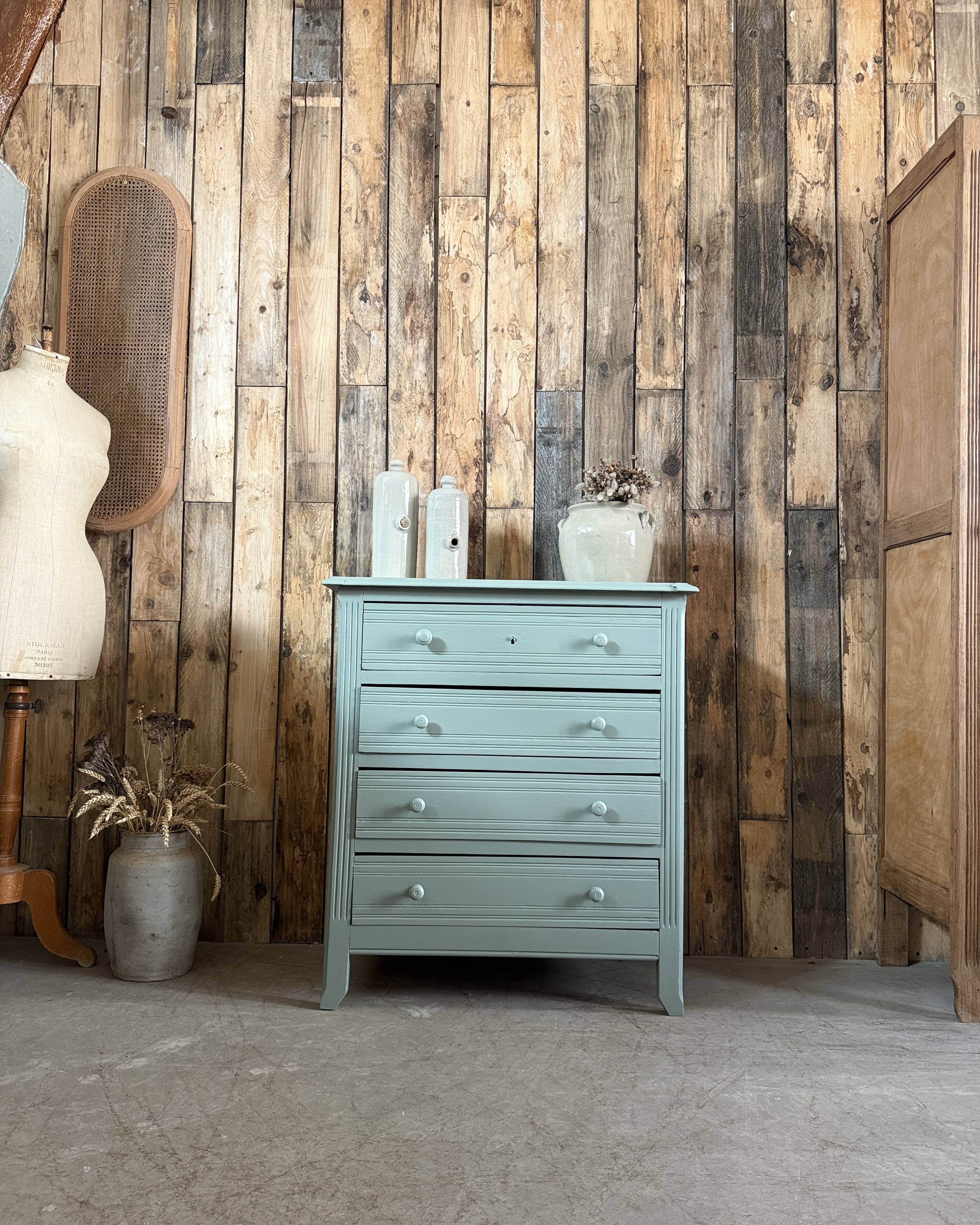 Commode de style Art Déco verte (rénovée)