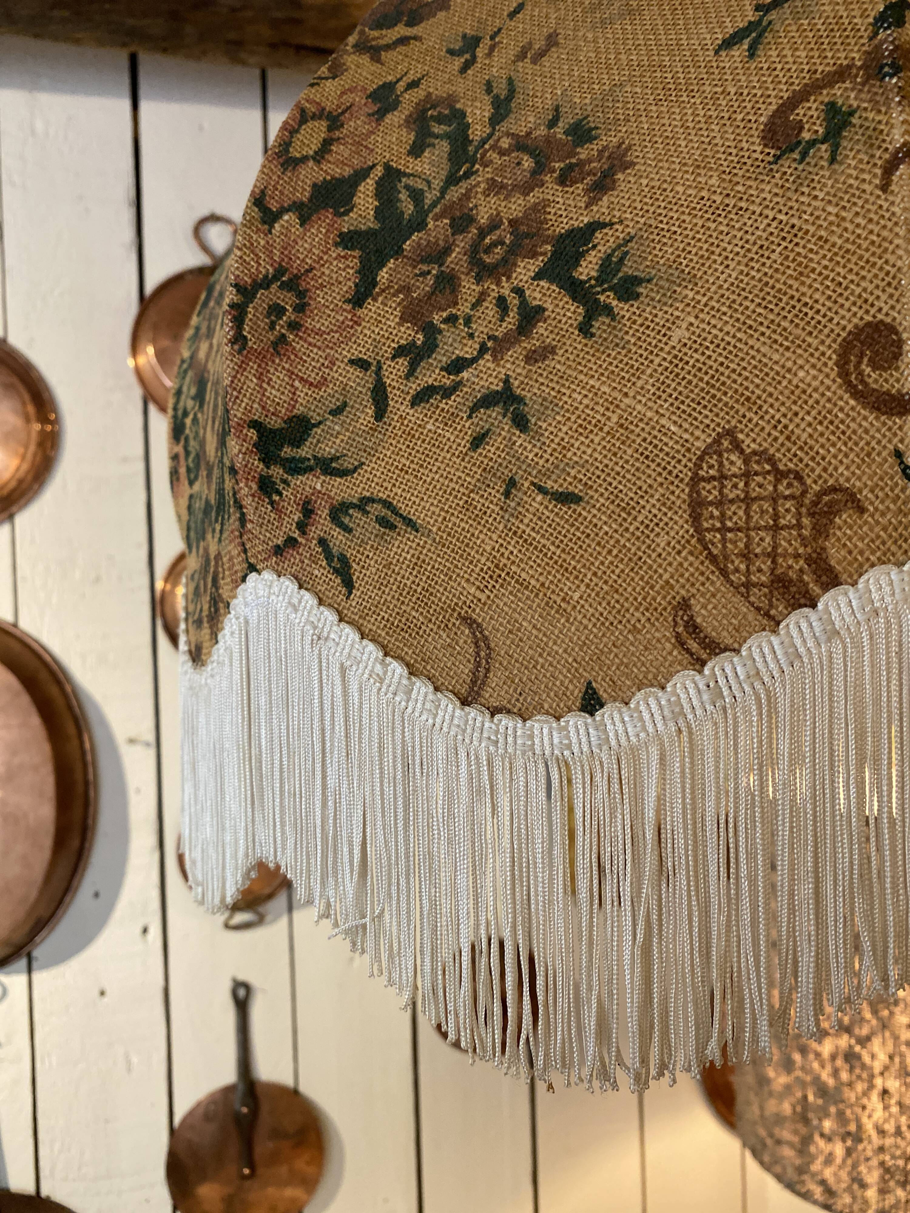 Vintage floral fringed pendant light – XL model