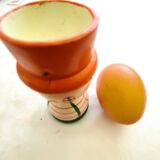 Coquetier ancien en bois peint main vintage