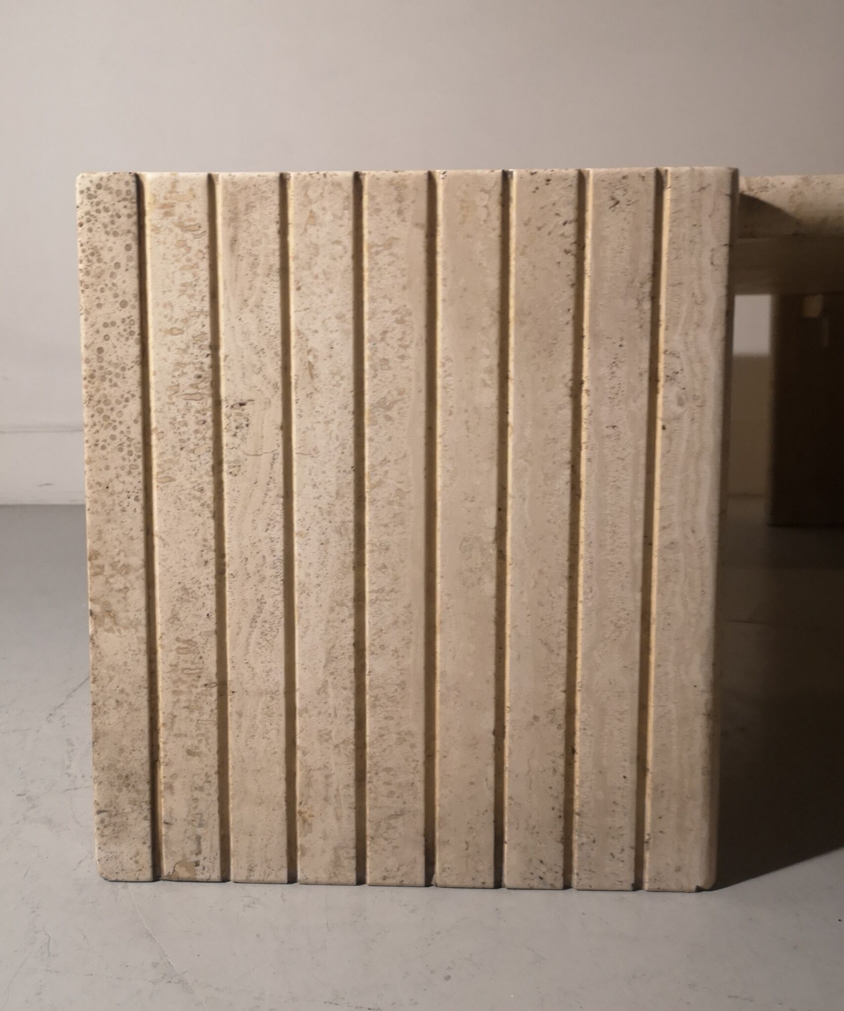Italian travertine drop coffee table roche bobois, 1970