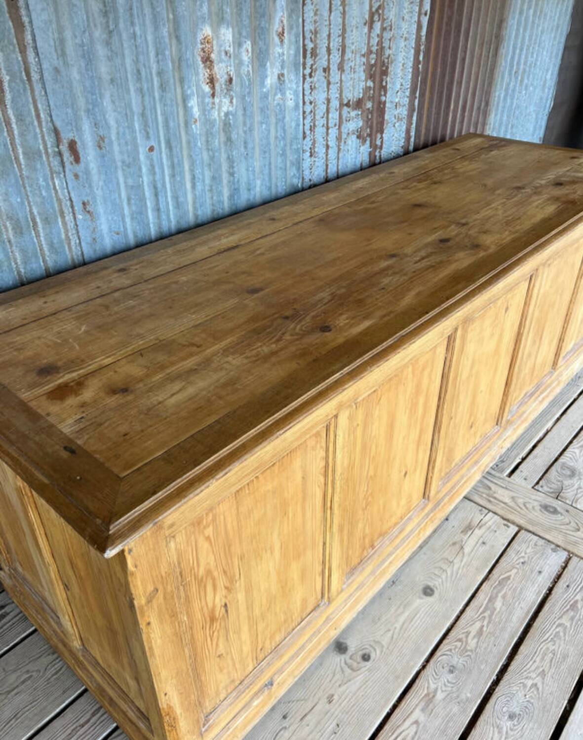 Former draper's counter