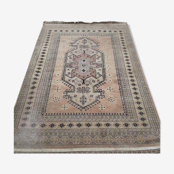 Tapis d' orient fait main en laine - 185x125cm