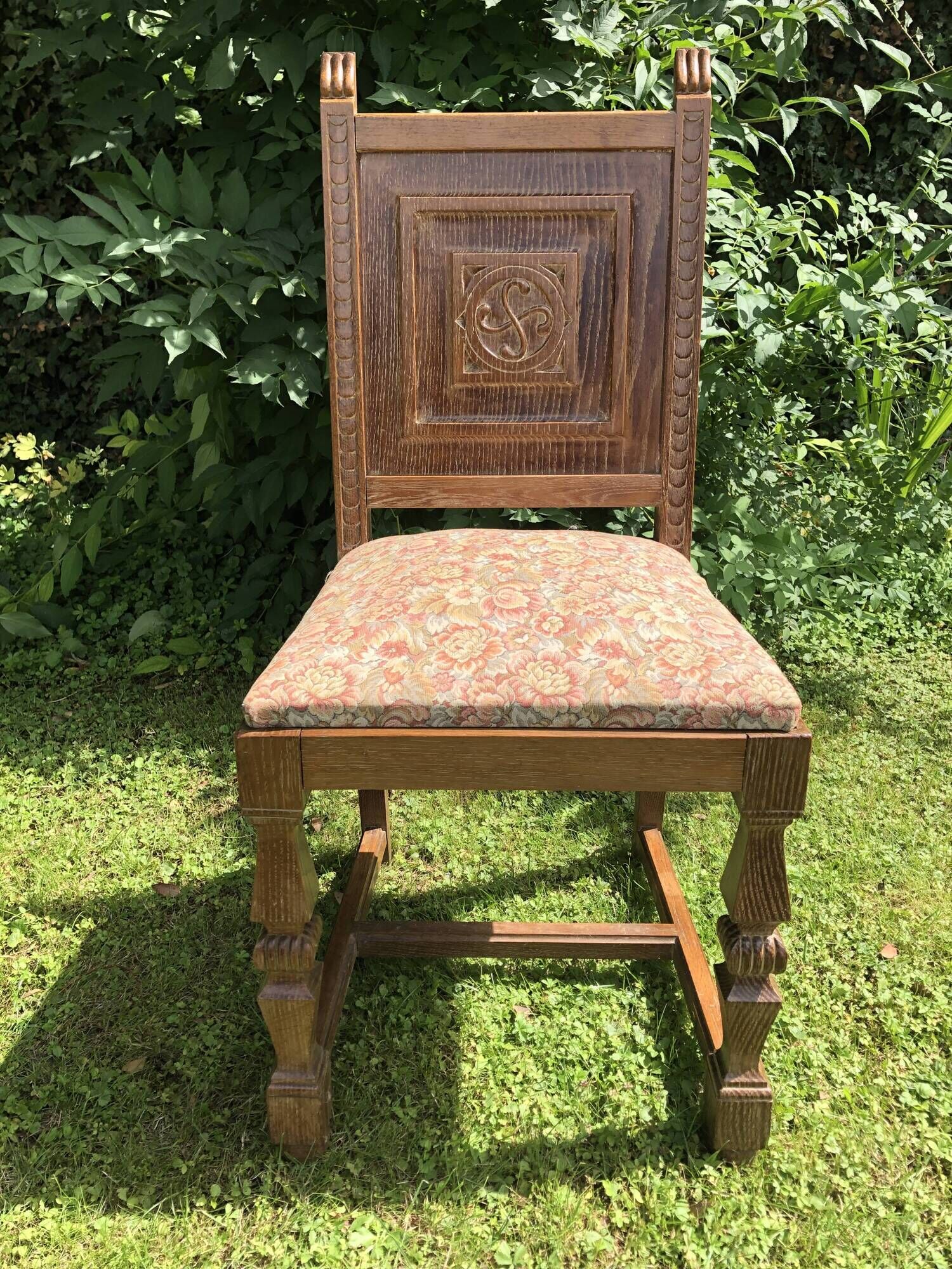 Series of 6 Chairs Neo Basque Wood Carved Cross Basque + Assise Fabric Vintage