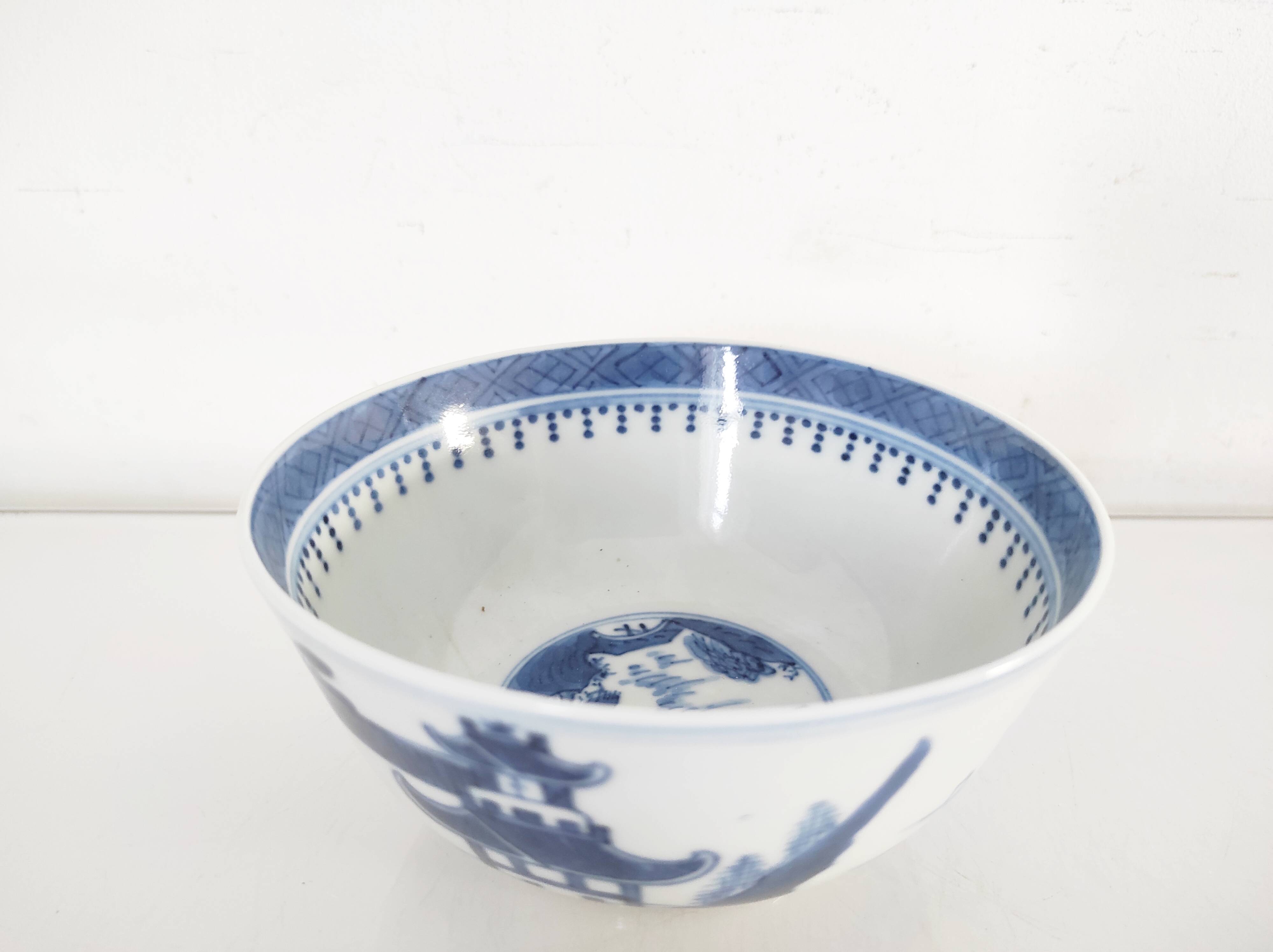 Hand-painted Chinese porcelain bowl