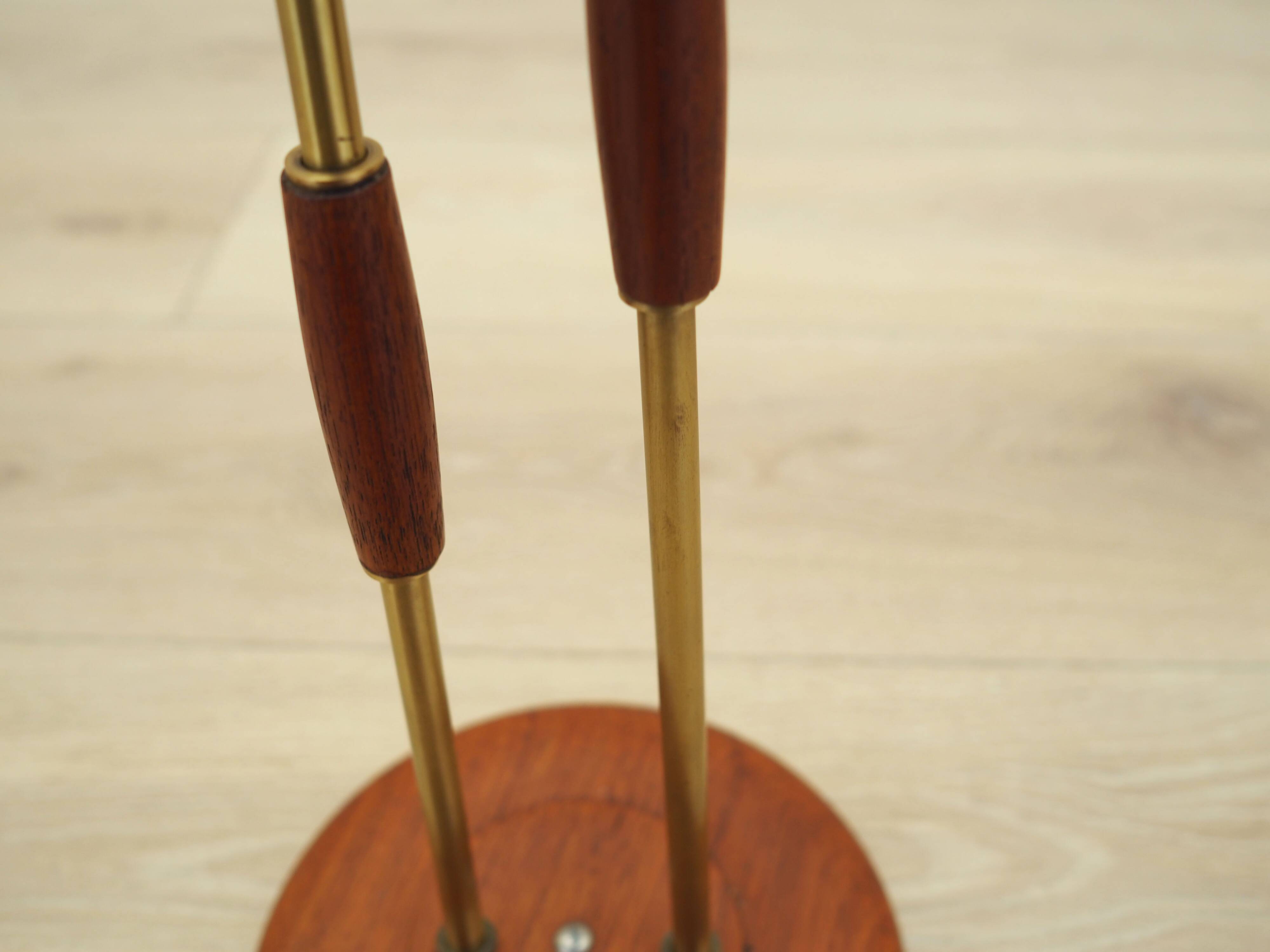 Teak ashtray, Danish design, 1970s, production: Denmark