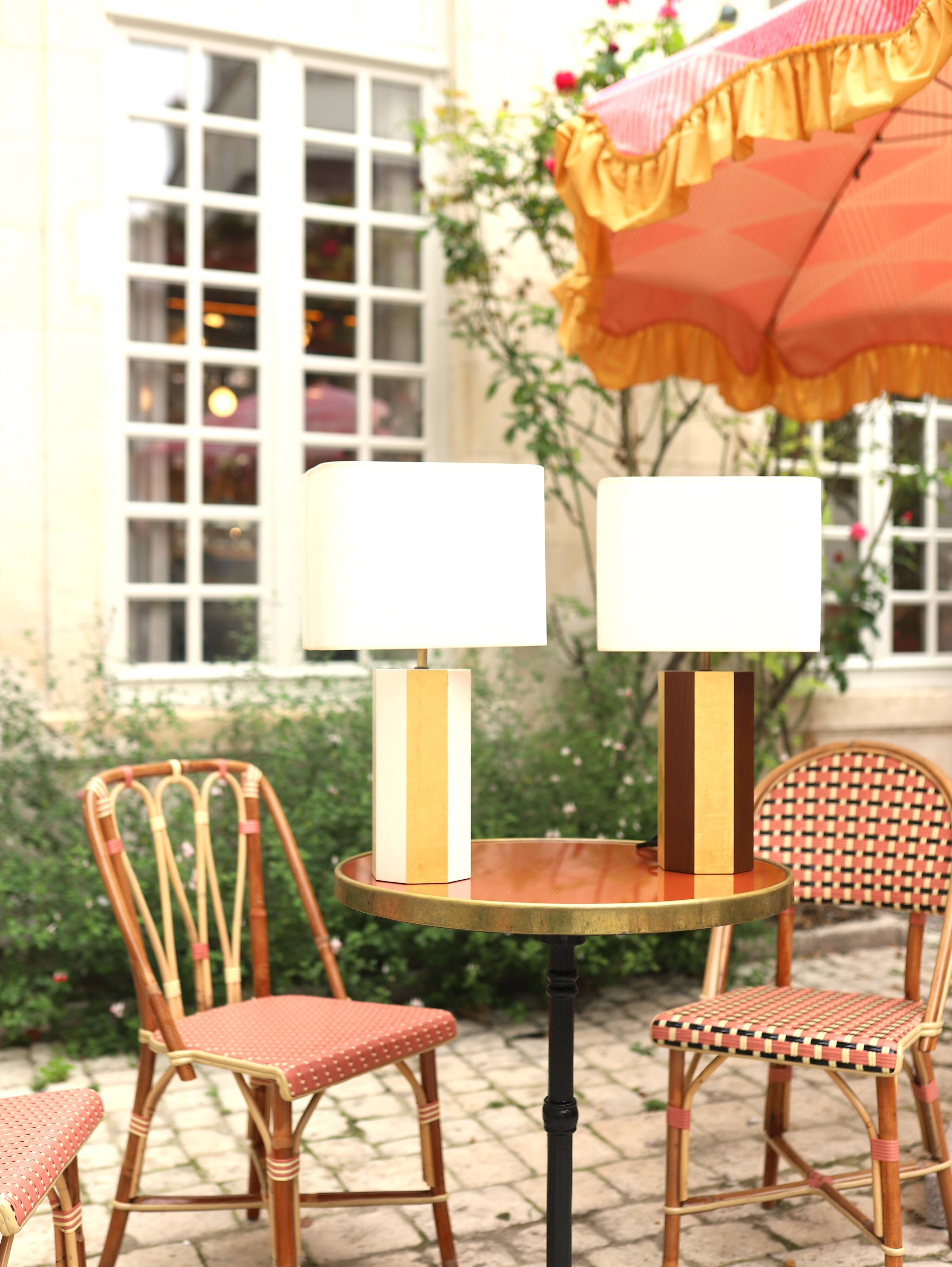 La Luco lamp, walnut varnish & yellow gold finish