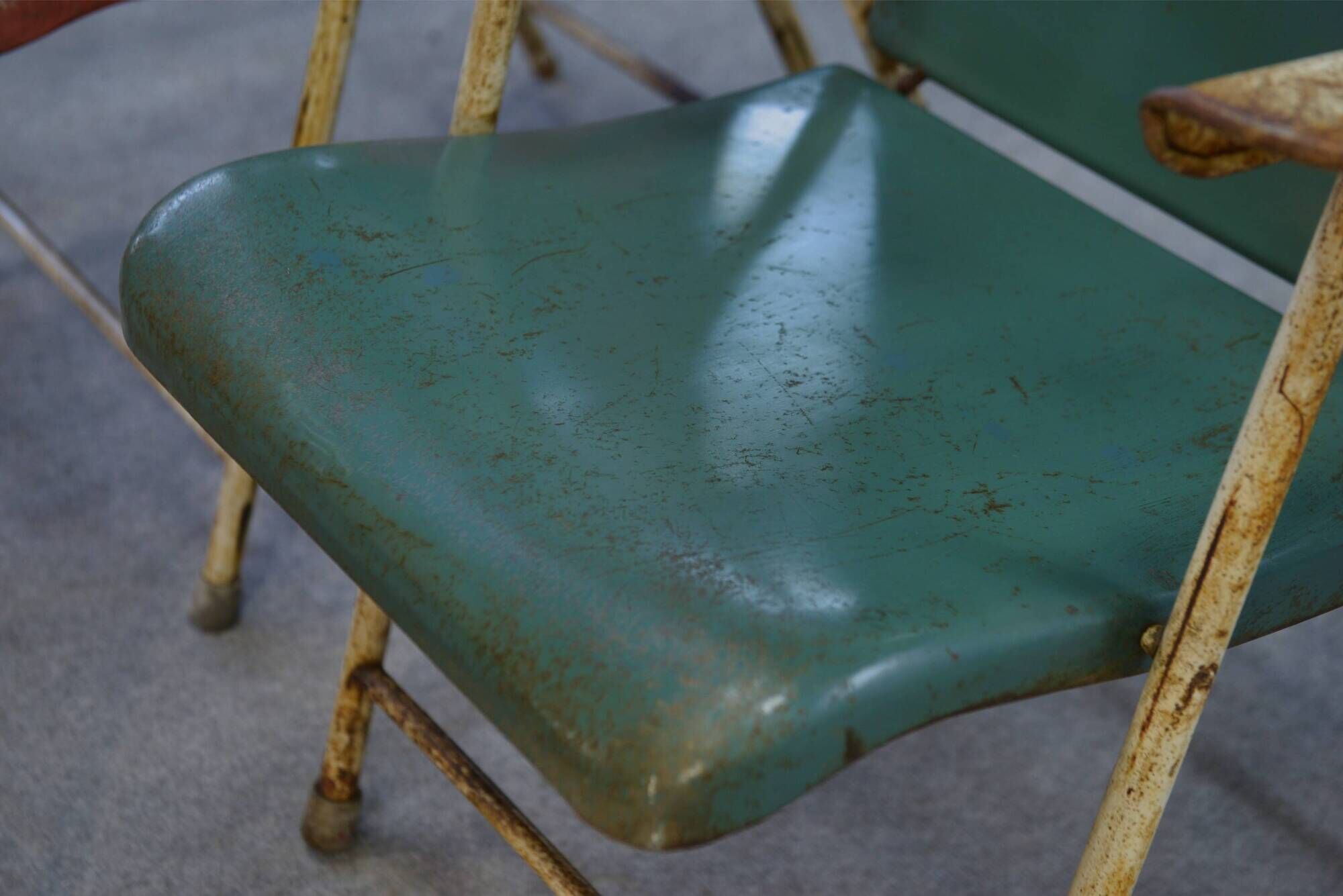 Folding chairs by Russel Wright for Samsonite Chairs 1960s
