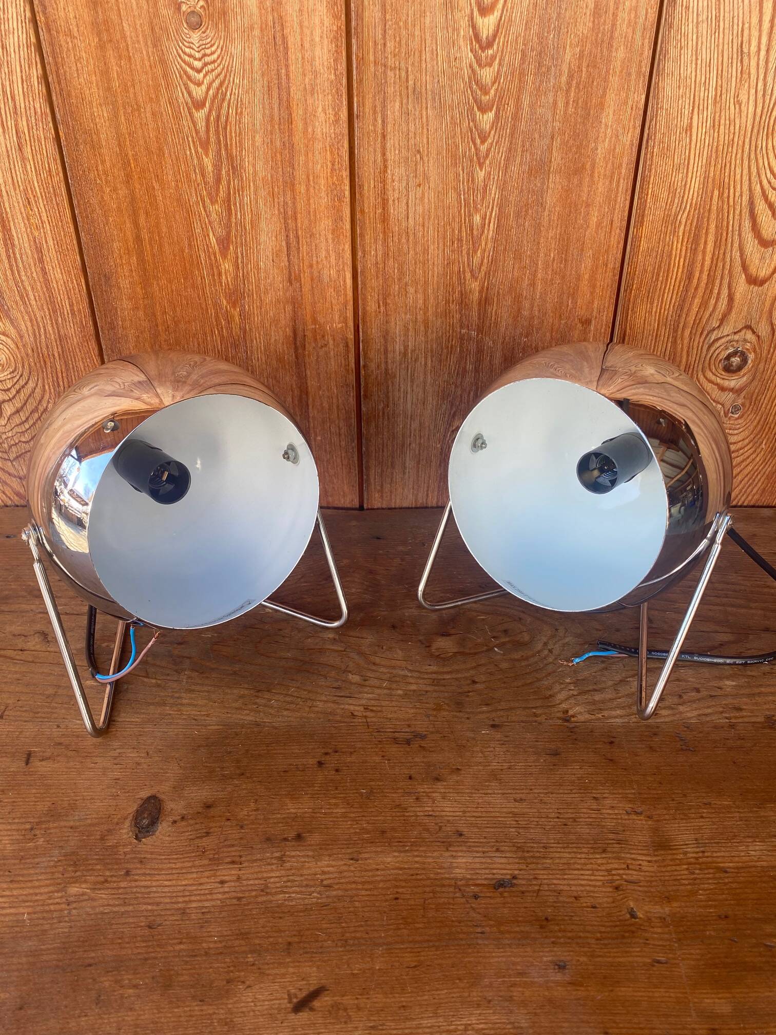 Paire de lampes esprit « Eye-ball » en métal