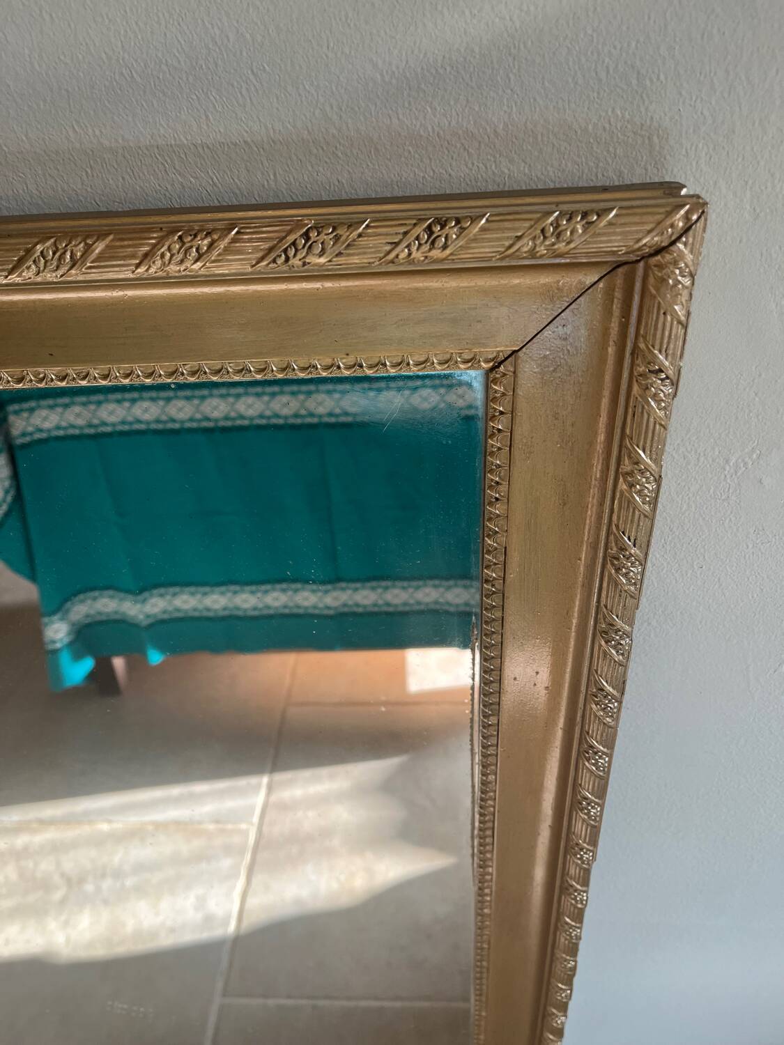 Grand miroir ancien