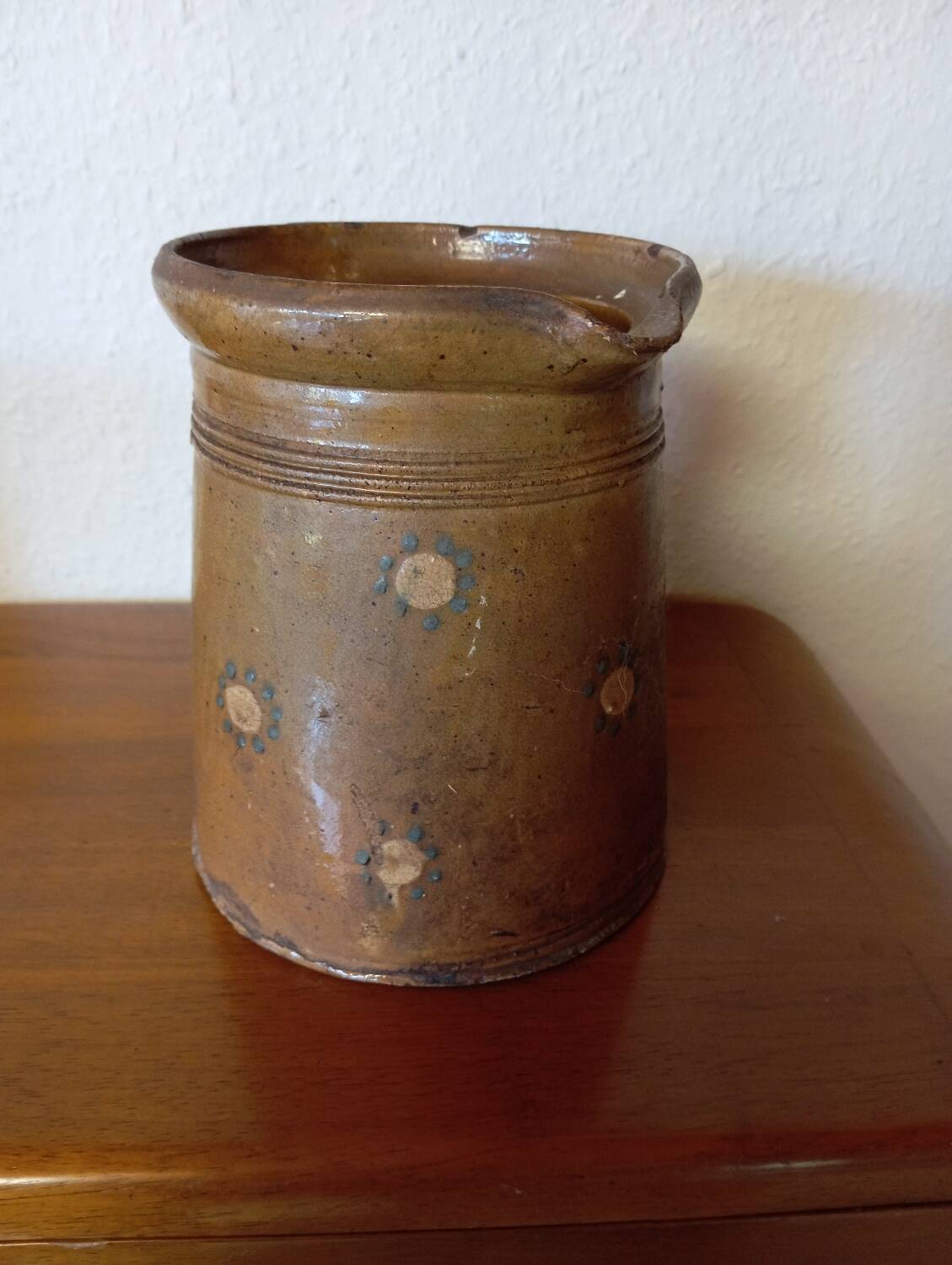 Old Soufflenheim pot from the end of the 19th century
