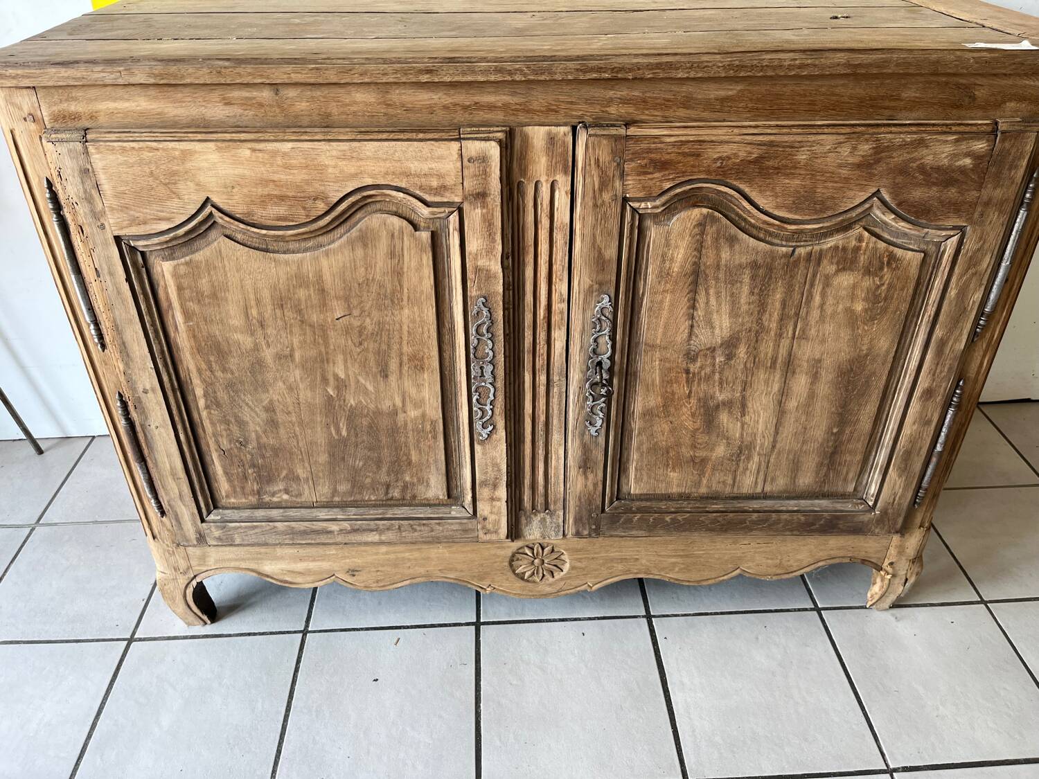 Oak airbrushed sideboard
