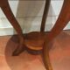 Table d'appoint tripode