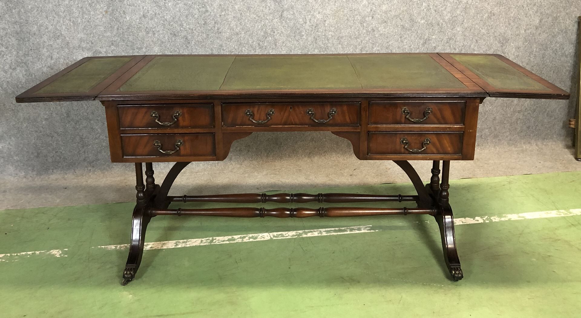 Folding desk English 50s mahogany and leather