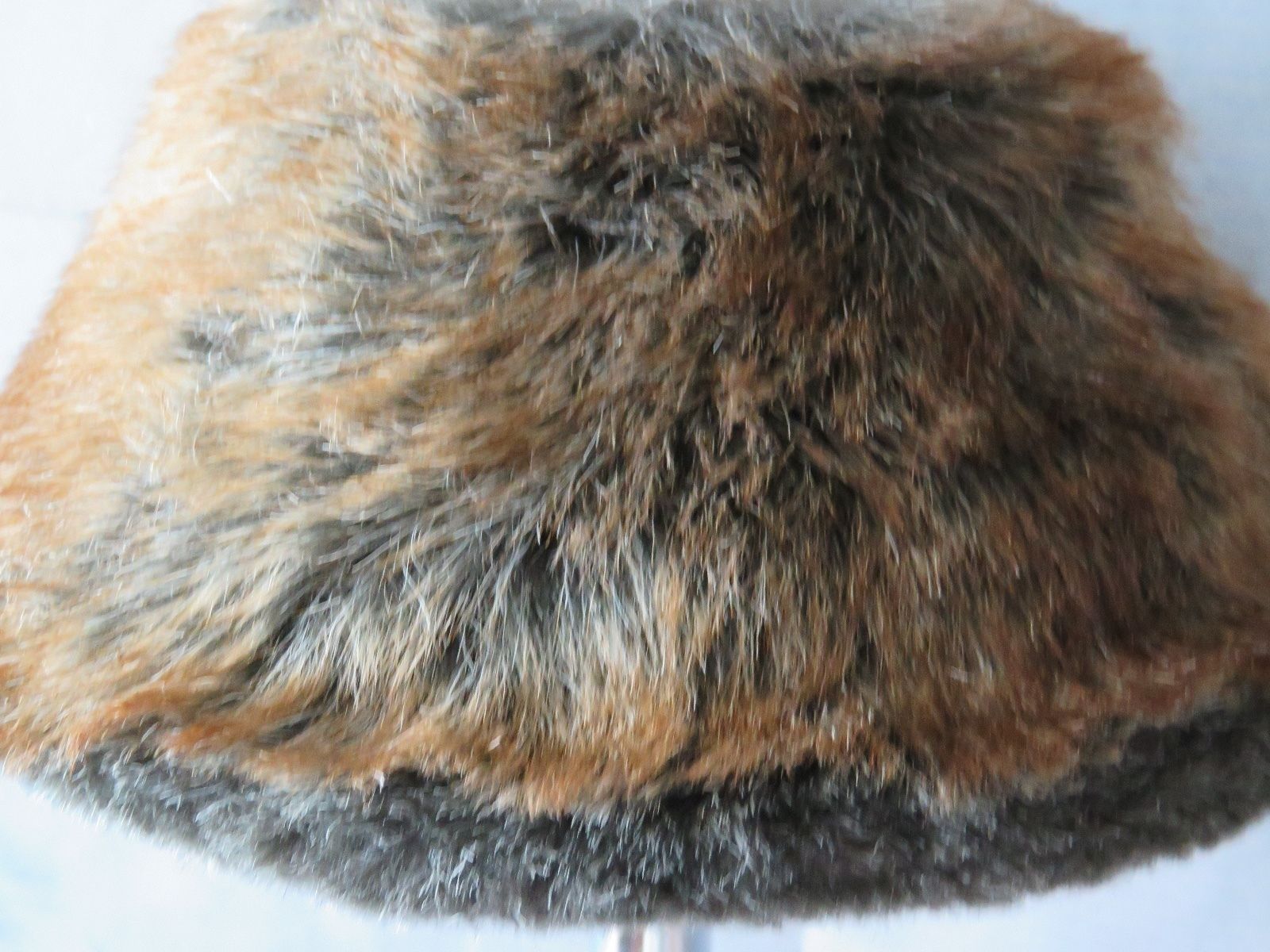 Lamp chrome with Lampshade to hair metal