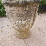 Reconstituted stone planter