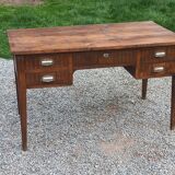 Solid oak desk from the 1930s with spindle legs