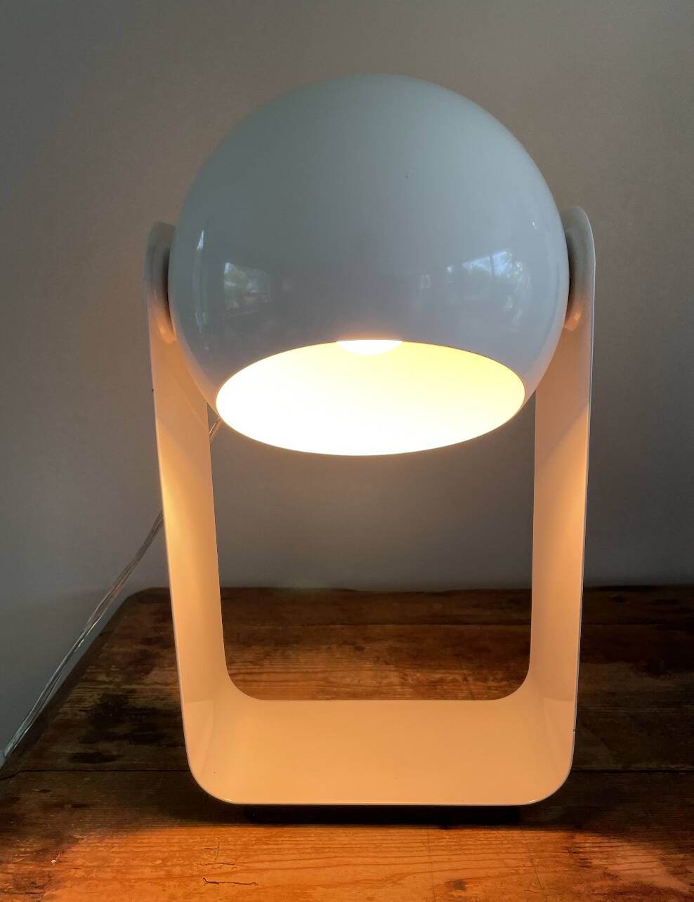 Vintage Table Lamp White Space Age Look Massive 90's design