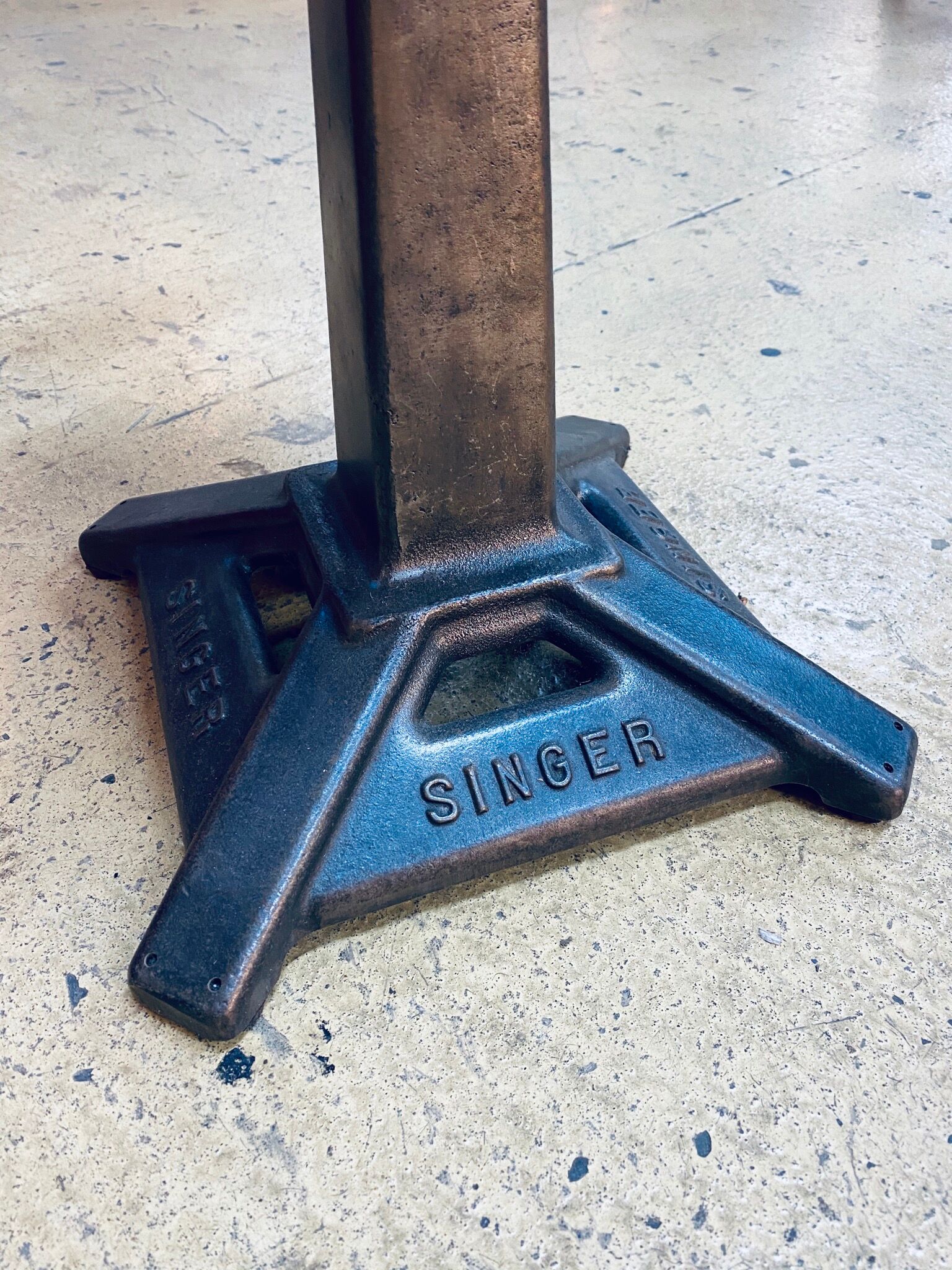 Singer chair