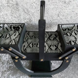 System box with Art Deco look