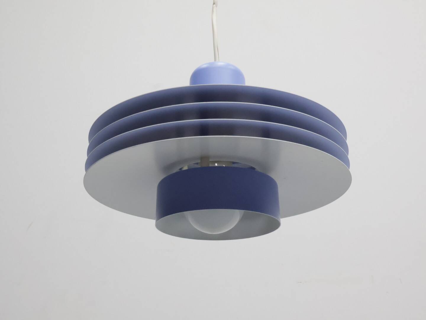 Deens design hanglamp Horn Belysning model 763