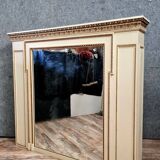 Miroir de boiserie Louis XVI réalisé au XIXeme siècle