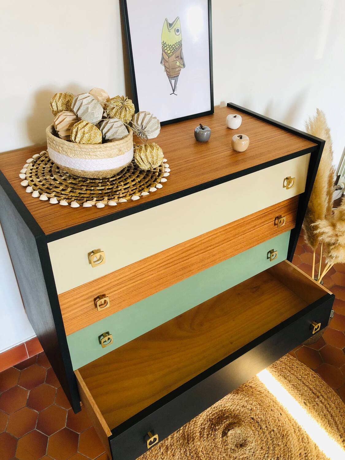 Vintage Scandinavian chest of drawers