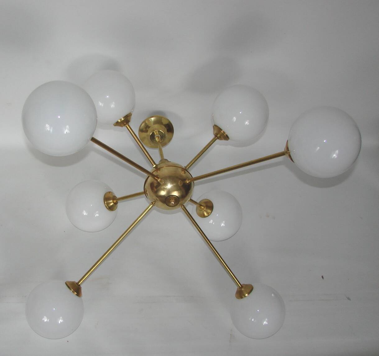 1960s Sputnik chandelier | Brass and glass | 8x E14 | Vintage