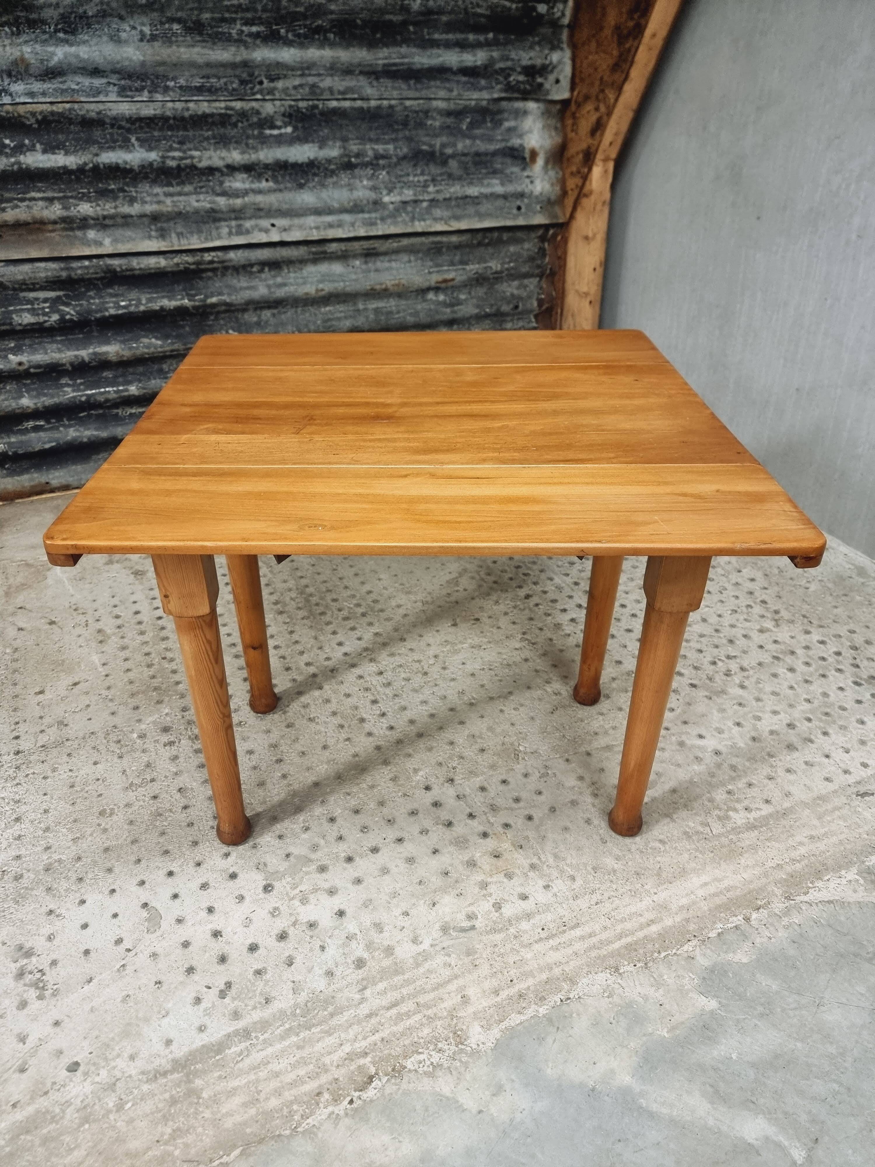 Vintage table folding table dining table side table 90x90cm