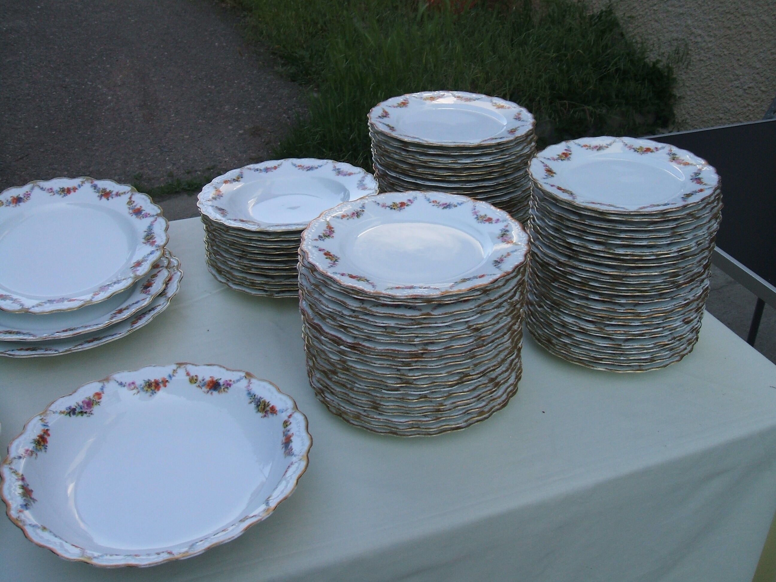 Porcelain service limoges