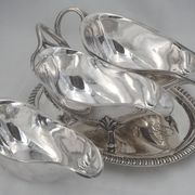 Idiot, double sauce boat + liners, Minerva silver, excellent condition, 19th century, 1.798 kg