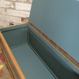 Compass legs storage trunk