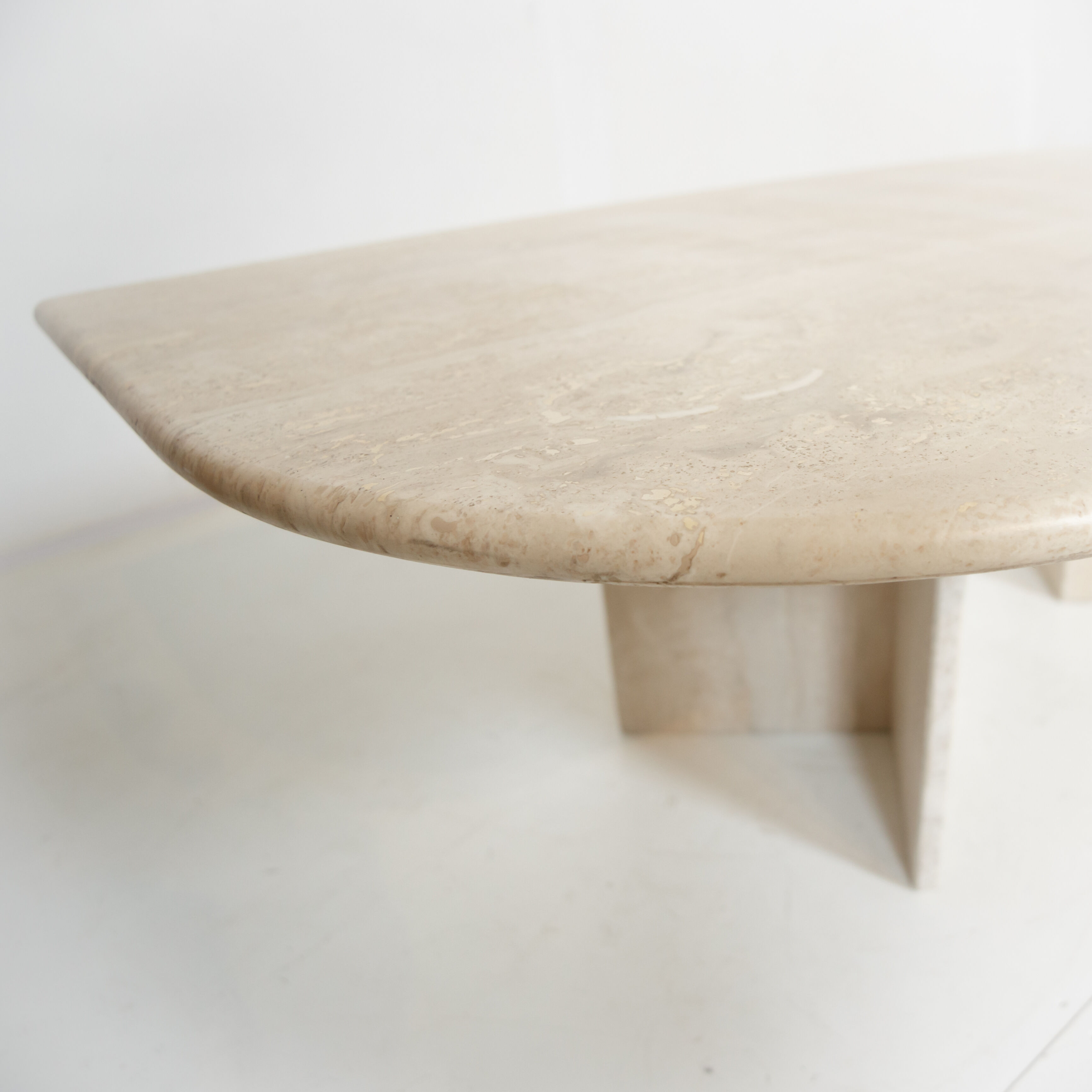 Vintage coffee table in travertine 1970