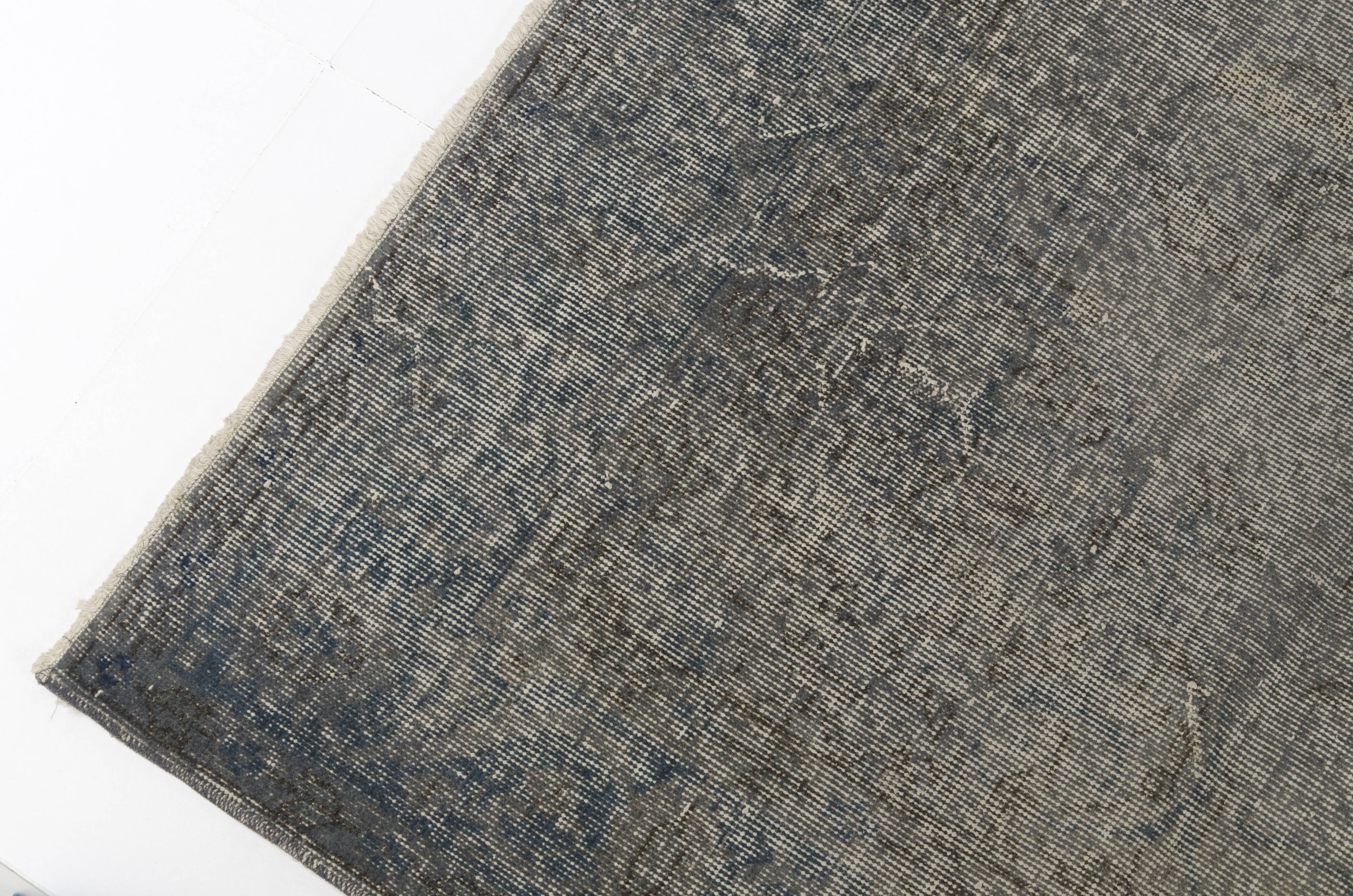 Small Vintage Decorative Rug sku 1095