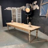 Community farm table 1930