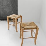 Lot of 2 vintage wooden stools from the 1980s, with hand-woven straw seats.