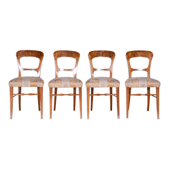 Set of four biedermeier walnut chairs, original condition, czechia, 1830s